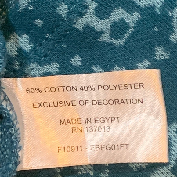 Eddie Bauer pullover- Like New! Size Medium - Picture 8 of 14